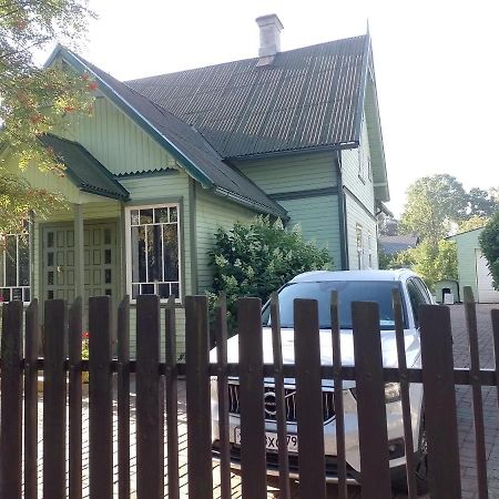 House, Garden & Sauna. Free Parking. Train Stop-200 M. Sea-1 Km. Jūrkalne Extérieur photo